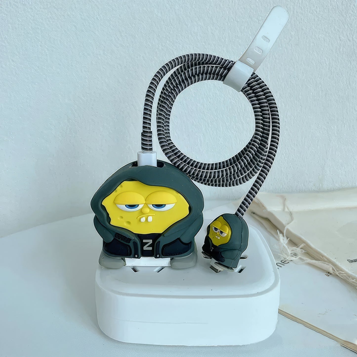 PROTECTOR CARGADOR 20W