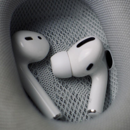 AIRPODS MAX